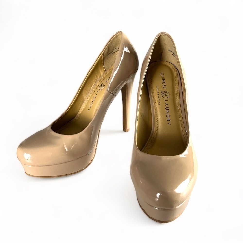 CHINESE LAUNDRY Los Angeles Nude Patten Leather Heels Stilettos Size 7 NWOT
